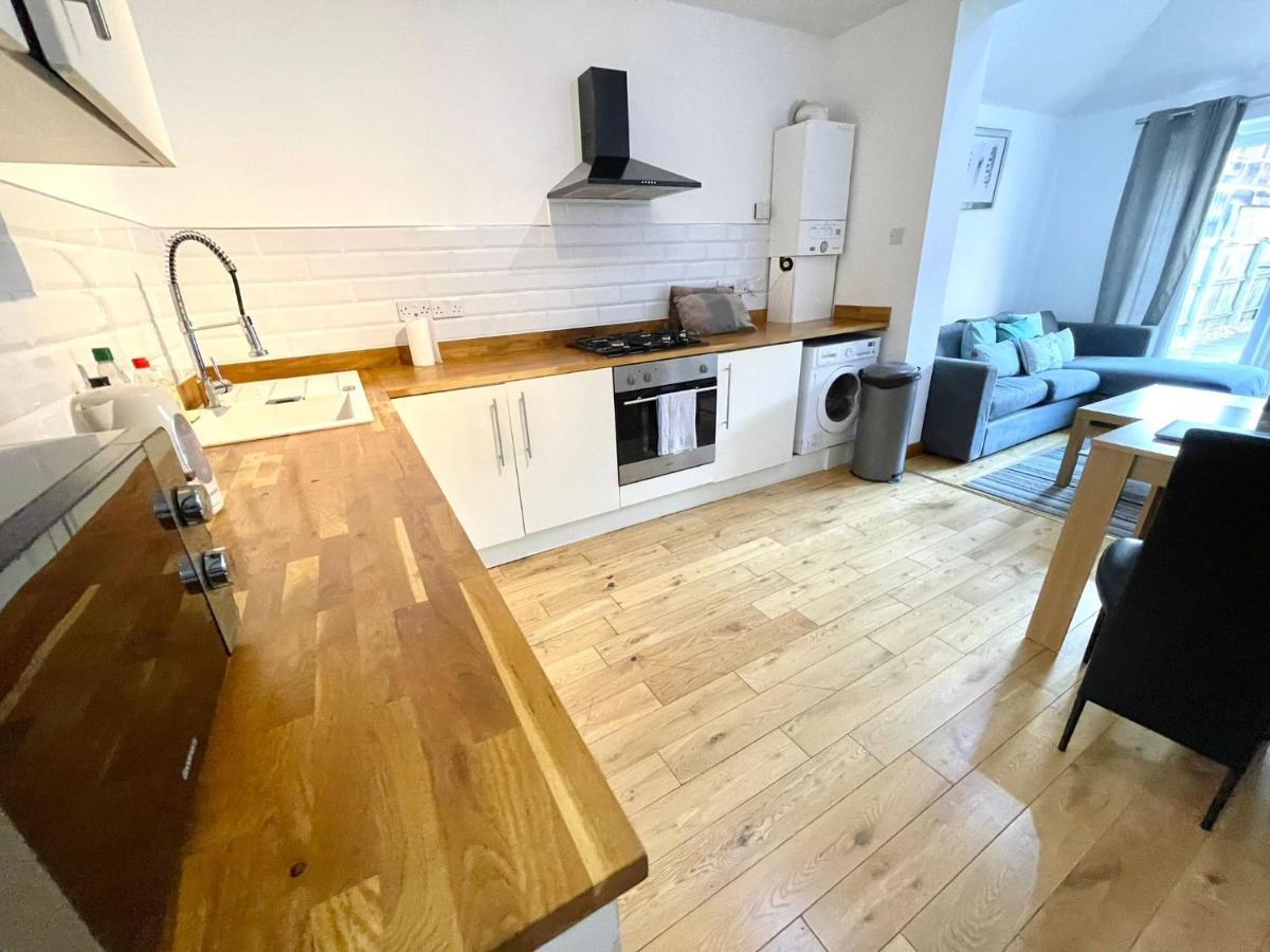 Koala & Tree - Renovated 2 Bed Apartment Ideal Location - Short Lets & Serviced Accommodation Cambridge מראה חיצוני תמונה