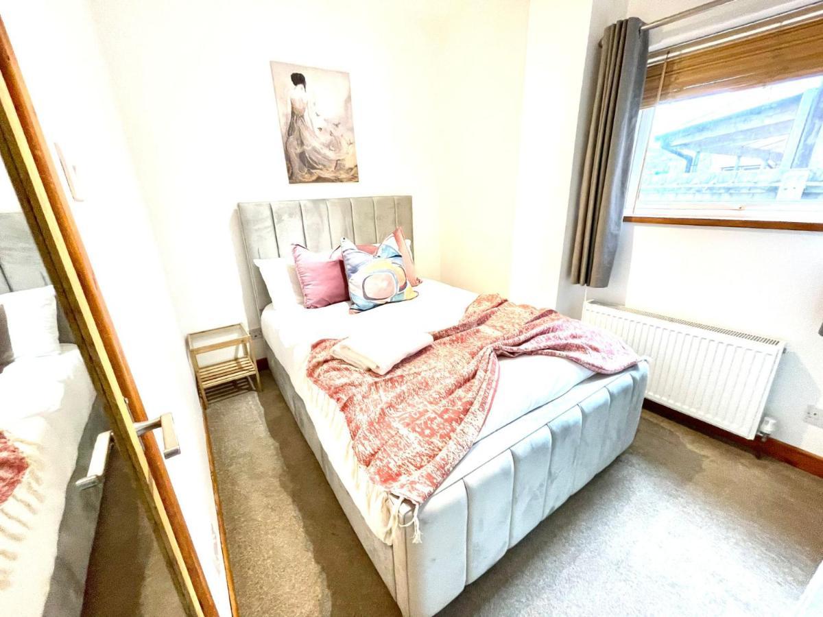 Koala & Tree - Renovated 2 Bed Apartment Ideal Location - Short Lets & Serviced Accommodation Cambridge מראה חיצוני תמונה