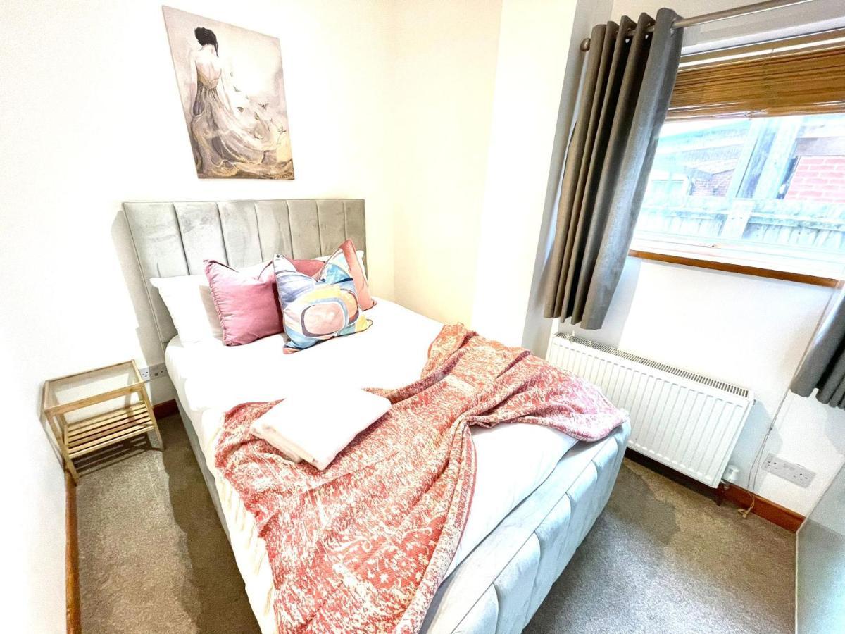 Koala & Tree - Renovated 2 Bed Apartment Ideal Location - Short Lets & Serviced Accommodation Cambridge מראה חיצוני תמונה
